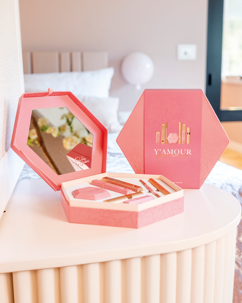 Y'AMOUR Giftbox